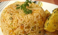 الأرز بالبصل 