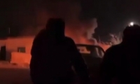 مستوطنون يهاجمون بلدة جالود قرب نابلس ويحرقون سيارات