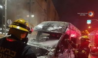 حريق داخل حافلة ركاب في حيفا والاشتباه بالإضرام المتعمد