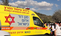إصابة شاب بجراح خطيرة بحادث طرق قرب القدس