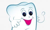 البدء بتقديم علاج الاسنان مجانا للاطفال حتى سن الـ 18