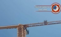  تخليص عامل علق على رافعة بارتفاع 60 مترا