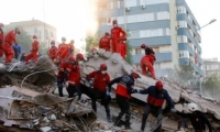 ارتفاع حصيلة ضحايا زلزال إزمير إلى 70 قتيلا 