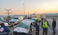 إصابة 4 أشخاص بجراح خطيرة ومتوسطة بحادث طرق قرب كفرقاسم