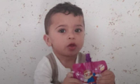 وفاة الطفل ذياب ابو فريح من رهط بعد تعرضه للاختناق من حبة عنب