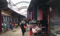 عكا: مراقبو البلدية طلبوا من العرب إغلاق المحلات التجارية بالبلدة القديمة  