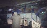 قتيلان و10 مصابين في انفجار حافلة سياح جنوبي القاهرة