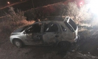 حرق سيارة مواطن مقدسي من أم طوبا وخط عبارات معادية للعرب