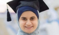 وفاة طبيبة شابة من غزة ساجدة خلال صلاة الفجر
