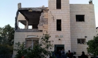  الجيش الاسرائيلي يفجر منزل عائلة الشهيد الجمل