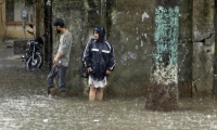 تصدع سد في الهند يغرق قرى وارتفاع ضحايا انهيارات الجدران