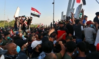 المهدي يأمر بقمع الاحتجاجات في العراق وعدد القتلى يرتفع لـ67