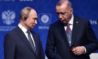 أردوغان يأمل بهدنة في إدلب بعد لقاء بوتين