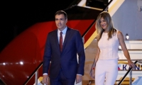 إصابة زوجة رئيس وزراء إسبانيا بفيروس كورونا وفرض إغلاق على كل سكان البلاد