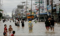 مصرع 11 في فيضانات مفاجئة في تايلاند
