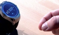 جوجل تعمل مع إل جي على صناعة ساعة ذكية تفهم إشارات اليد 