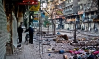 تجدد القصف والاشتباكات بمخيم اليرموك المحاصر