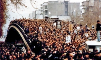 مظاهرات مؤيدة وأخرى معارضة للنظام في إيران ومقتل 3 اشخاص