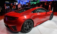 هوندا ستصنع صغيرة NSX لتنافس أشهر سيارات بورش