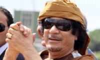 هل طلب القذافي تامساعدة من إسرائيل قبل مقتله ؟