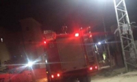 مجهولون يضرمون النيران بمحل لقطع السيارات في كفرقاسم