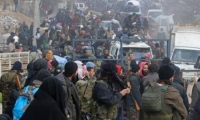 إجلاء آلاف من حلب بعد اتفاق بشأن قريتين محاصرتين