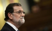 مدريد تعلن تعليق الاستفتاء وكاتالونيا تهدد بالاستقلال