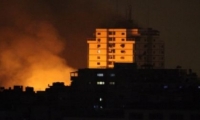 طائرات الاسرائيلية تقصف مواقع في قطاع غزة وصفارات انذار في النقب