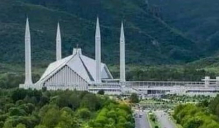 وصول وفود المفاوضات الأمريكية الايرانية إلى إسلام أباد