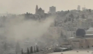 سقوط شظايا صاروخية في الحي اليهودي بالبلدة القديمة في القدس