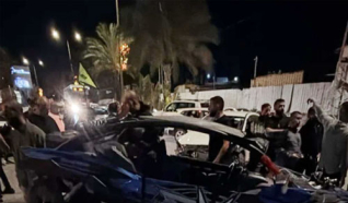 إصابة شاب بجراح خطيرة واصابة  آخرين بحادث طرق بين سيارة وباغي في عيلبون