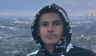 مقتل الشاب احمد سالم ابو جابر وإصابة طفلة بجراح متوسطة بعد تعرضهما لاطلاق النار في رهط