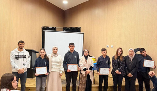 تكريم الطلبة المتميزون أخلاقيًا لشهر فبراير في اعدادية دار التربية والعلوم في جلجولية 