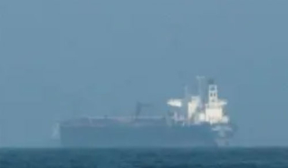 100 مفقود و78 مصابًا في هجوم غواصة على سفينة إيرانية قبالة سريلانكا