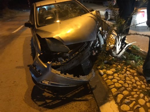 اصابة شخصين بجراح متفاوتة بحادث طرق على مدخل بلدة شعب