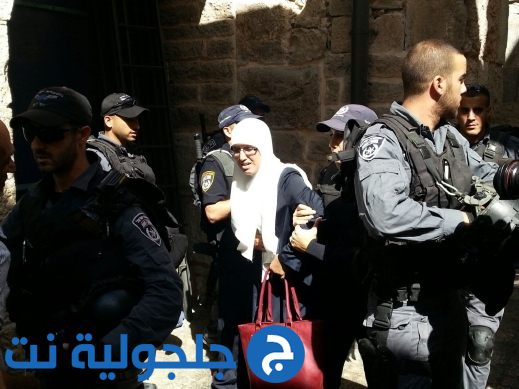 كيوبرس: القوات الإسرائيلية تقمع إعتصاما للصحفيين وتعتدي على النساء في الأقصى