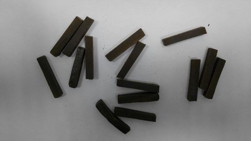 اعتقال 4 مشتبهين بعد العثور على مخدرات ومسدس وذخيرة