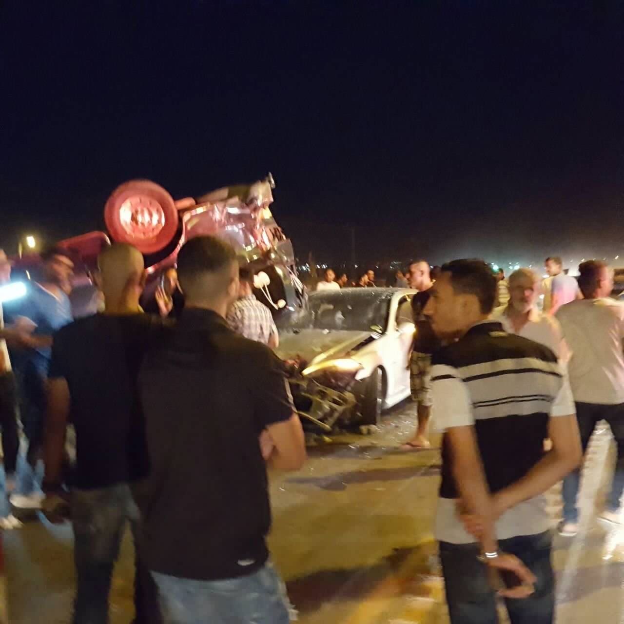 اصابات متفاوتة في حادث طرق