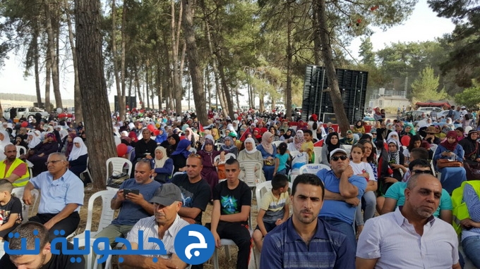 الاف من الجماهير العربية في مهرجان عائدون الى اللجون
