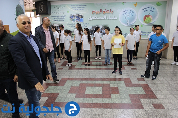 رئيس المجلس المنتخب درويش رابي يقوم بجولة بين مدارس جلجولية