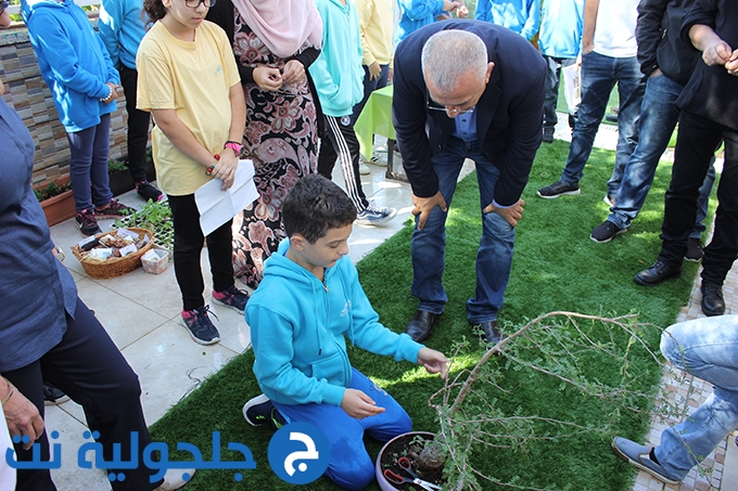 رئيس المجلس المنتخب درويش رابي يقوم بجولة بين مدارس جلجولية