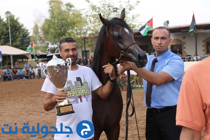 شاكره باشا تحصل على المرتبة الثالثة في  بطولة فلسطين لجمال الخيل 