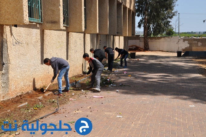 أسبوع الأعمال الخيرية في عنونت مدرسة الرازي الإعدادية  في جلجولية