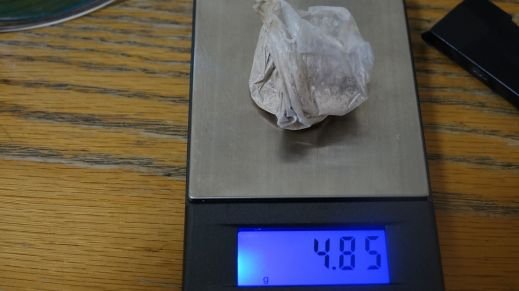 اعتقال 47 مشتبها بينهم 10 عرب بالتجارة بالسلاح والمخدرات