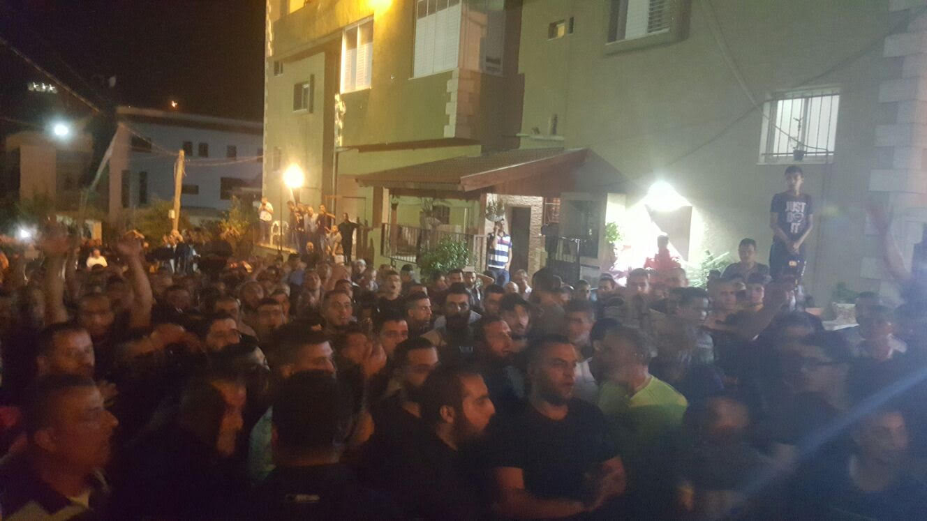 تسليم جثامين منفذي عملية القدس لعائلاتهم للدفن