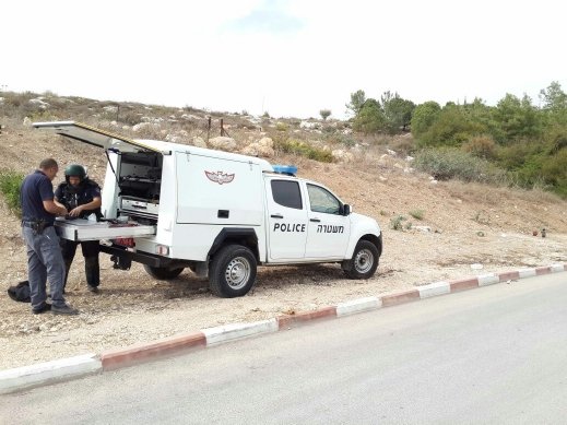تفكيك عبوة ناسفة بعد العثور عليها في منطقة مفتوحة