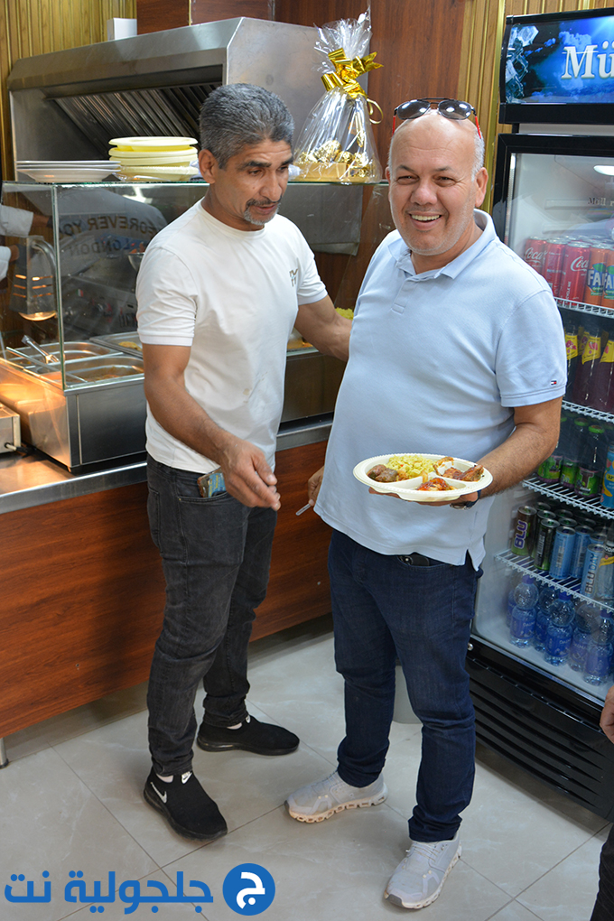 افتتاح مطعم ابو كريم في جلجولية