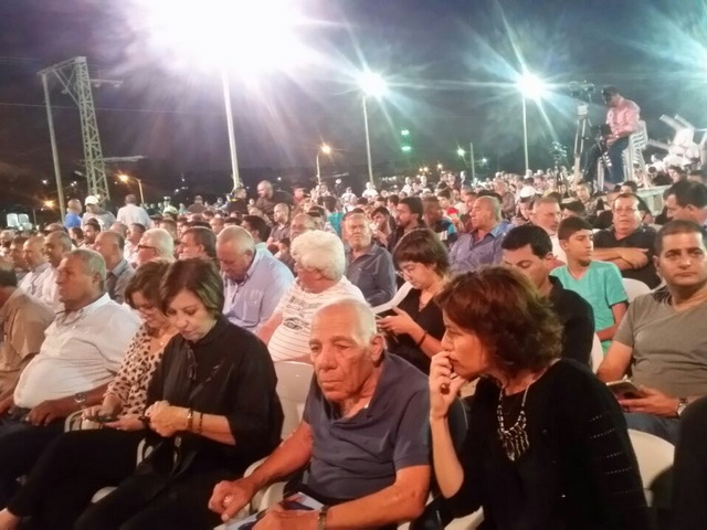 مهرجان حاشد الشهداء يوحدون الوطن في كفر قاسم