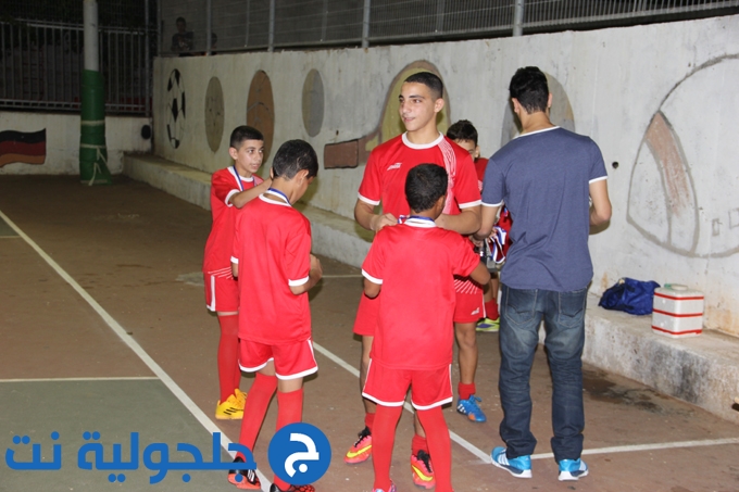 فوز فريق النور بكأس الدوري المصغر لكرة القدم  للصغار 