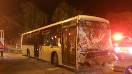 مصرع شخص وإصابة آخر في حادث طرق في بئر السبع